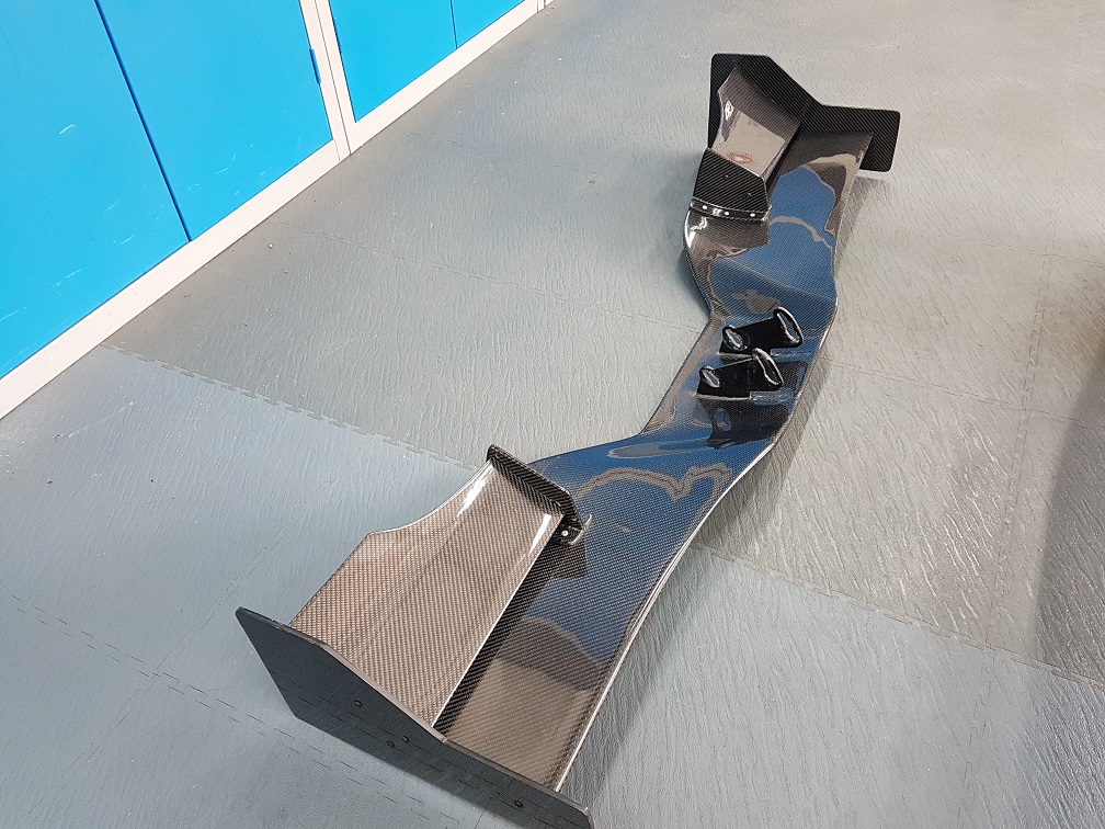 Front wing 1.jpg